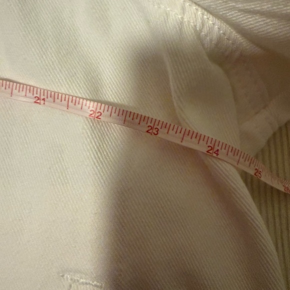 Savanna Jane White Denim Jacket – 2X – Colorful Floral Embroidered - Picture 7 of 11